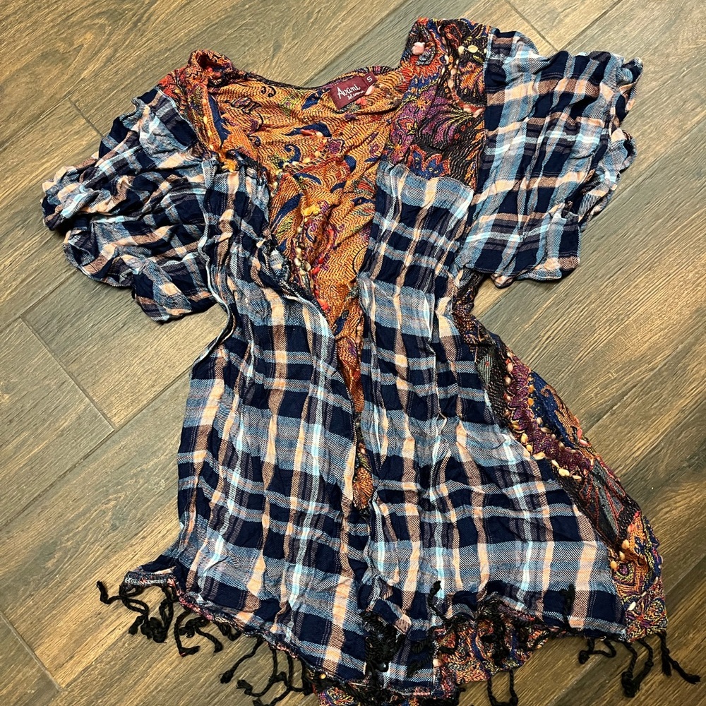 ✨Colorful plaid floral pattern short sleeved shirt, size small✨